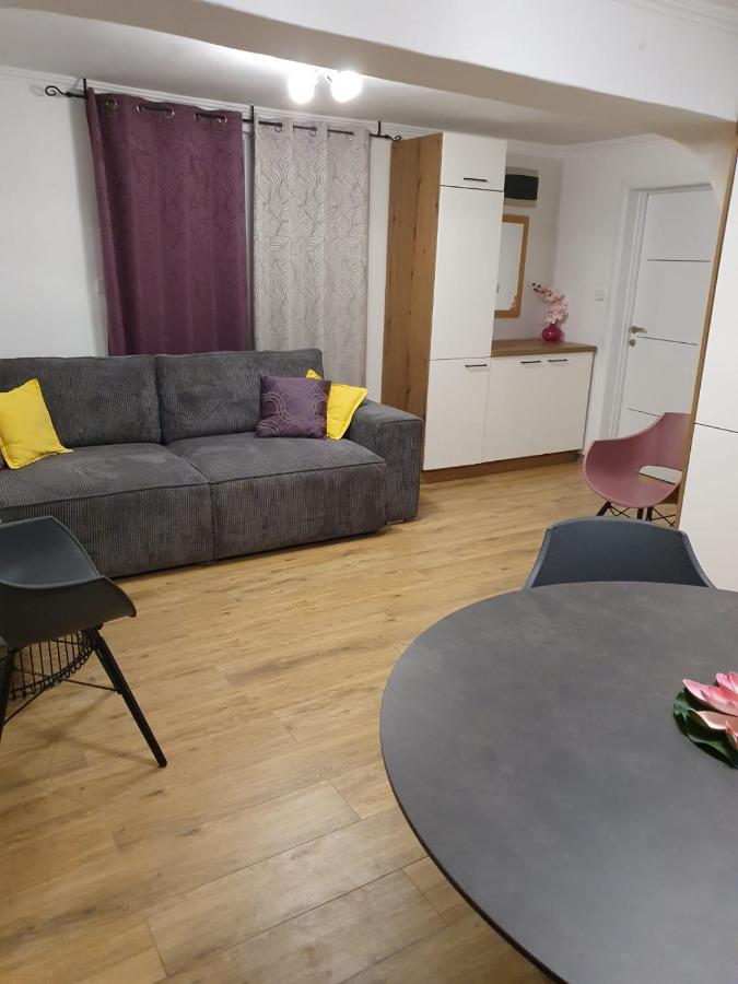 Lilly 2 Apartment *